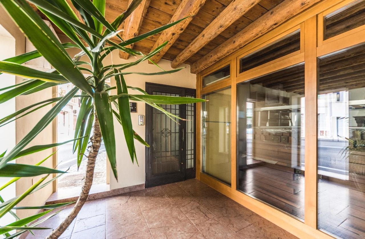 Camera Familiare con Bagno Privato